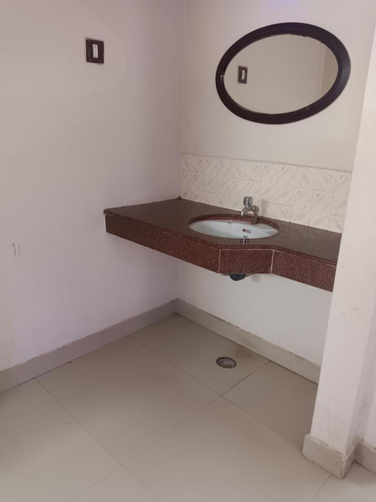 Sree Balaji Hotel - Lodge Kanyakumari Εξωτερικό φωτογραφία